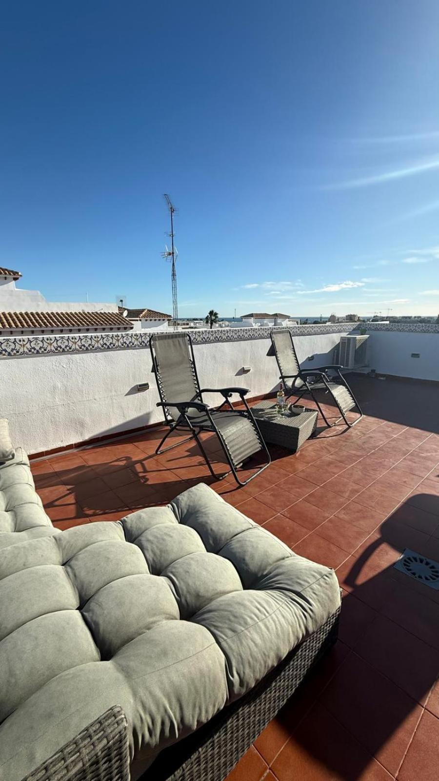 Nice Top Floor Bungalow Punta Prima โอริอุเอลา ภายนอก รูปภาพ